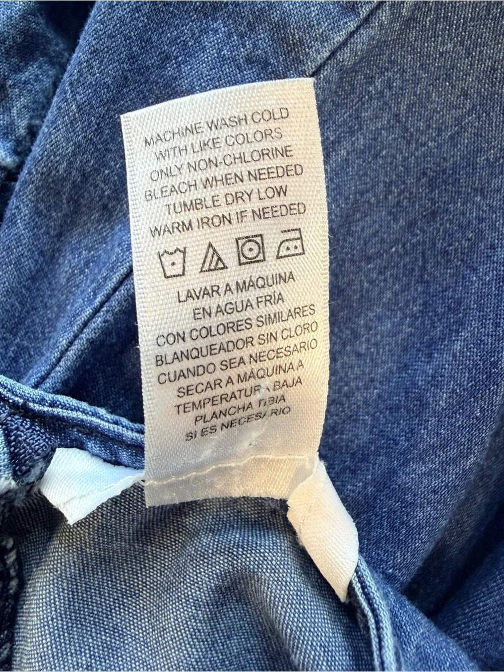 Guess great preowned